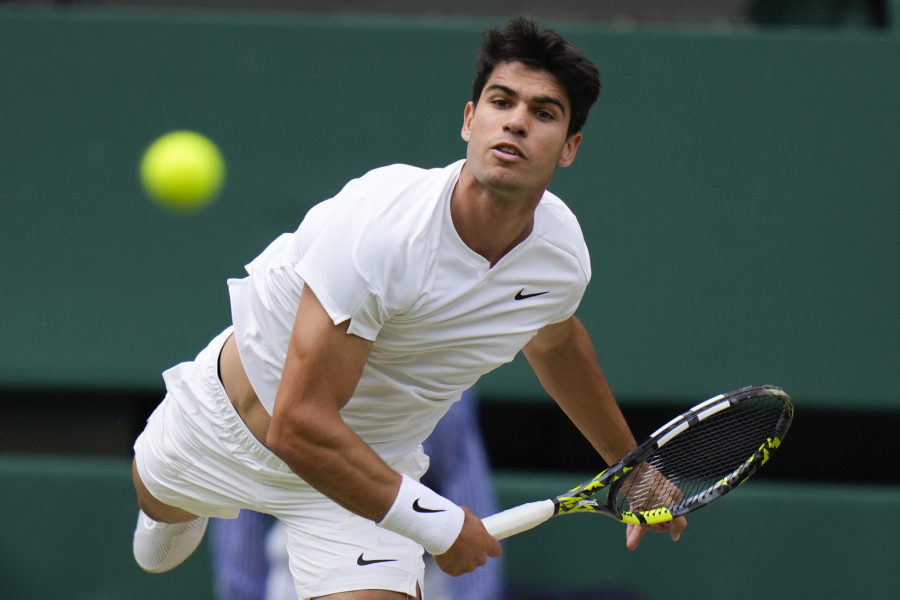 Furiozni Alkaras okrenuo Medvedeva za finale Vimbldona!