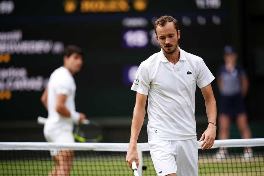 Furiozni Alkaras okrenuo Medvedeva za finale Vimbldona!