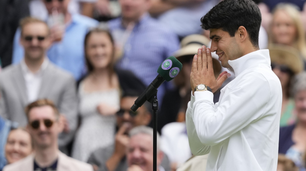 Alkaras izviždan posle pobede VIDEO