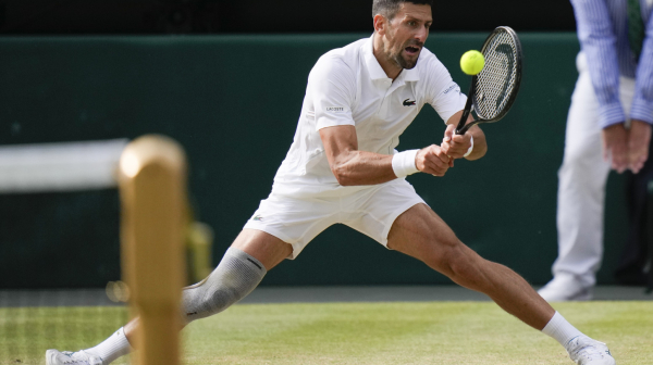 Novak "slomio" žilavog Muzetija za finale Vimbldona!