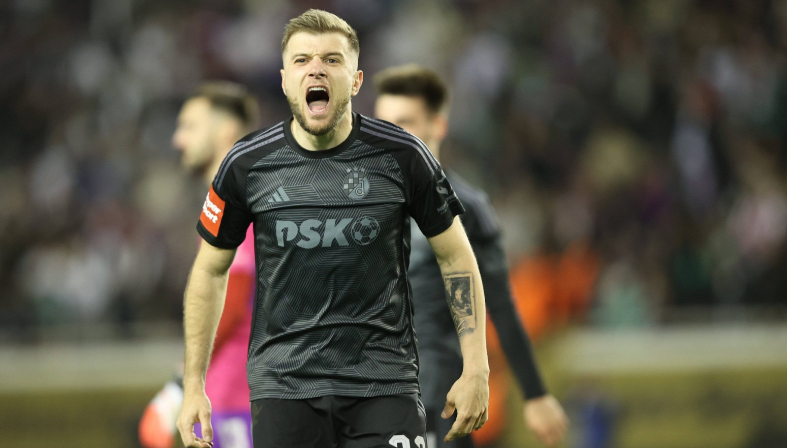 Transfer bomba: Zvezda želi da dovede beka Dinama!