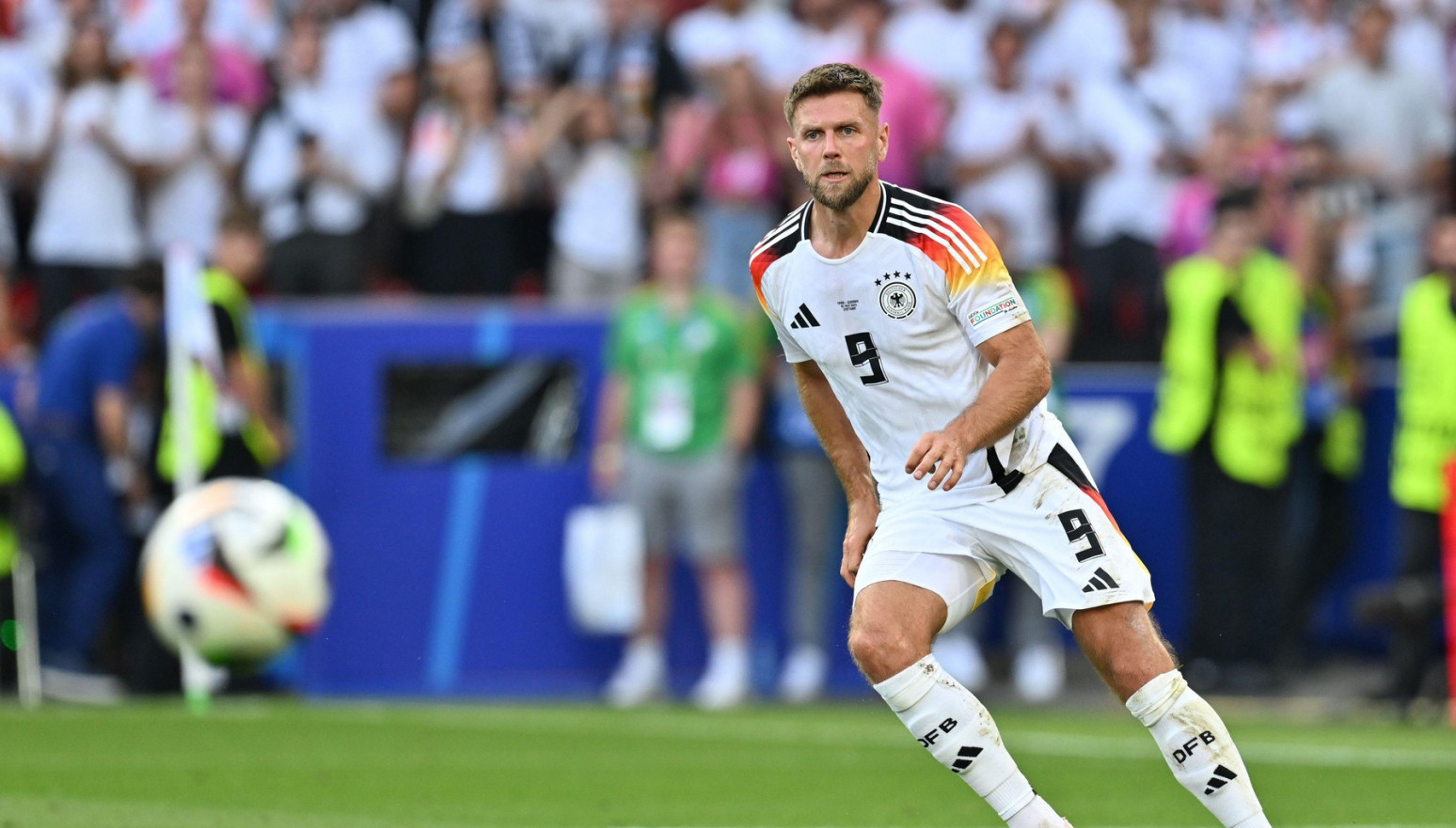 Napadač Borusije na meti Milana