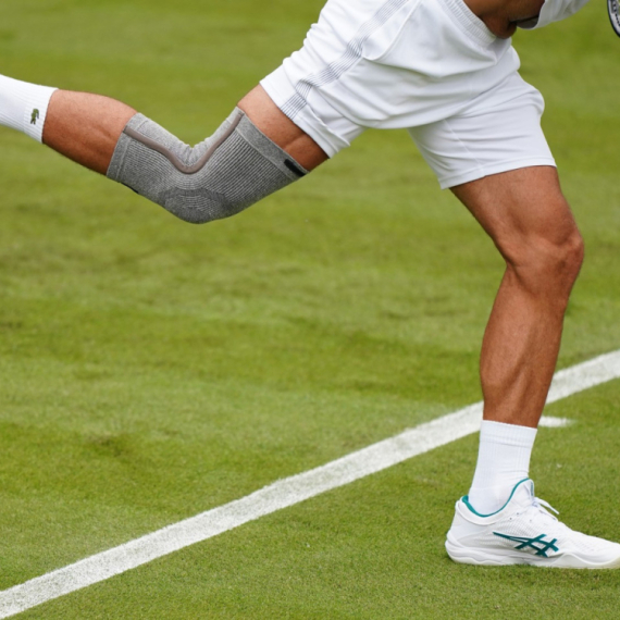 Čekajući beli steznik – koji nikad nije došao