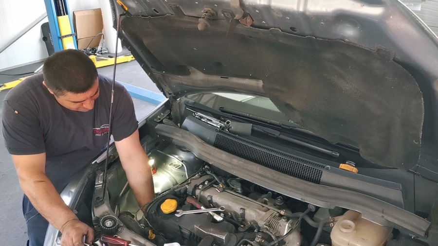 Dođu pet dana pred put ili ne dođu uopšte, pa se posle čude što im se auto zapali