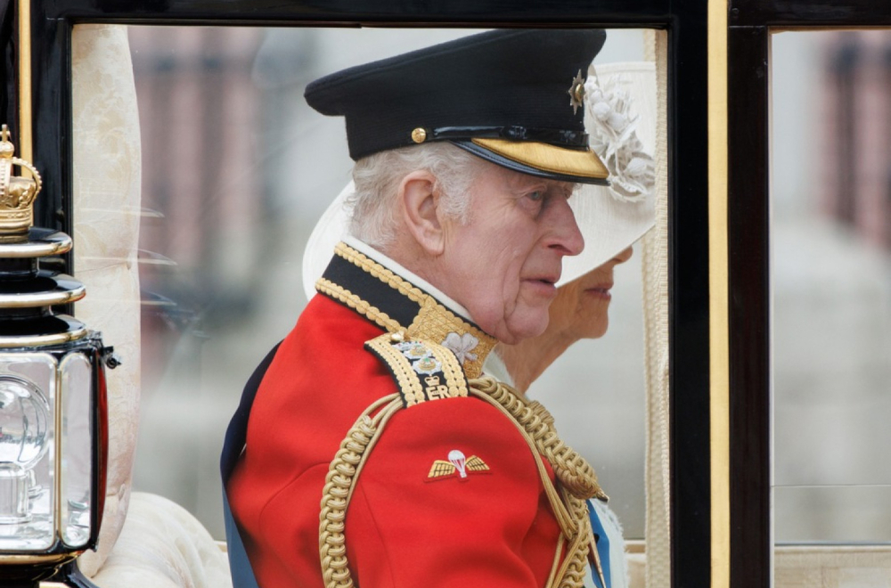 Hitno evakuisani kralj Čarls i kraljica Kamila zbog bezbednosnog rizika