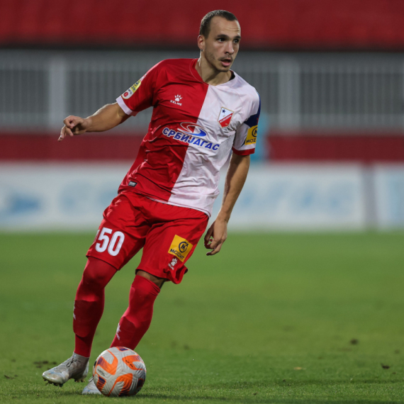 Novi bek crno-belih: "Partizan je klub za koji navija pola države"