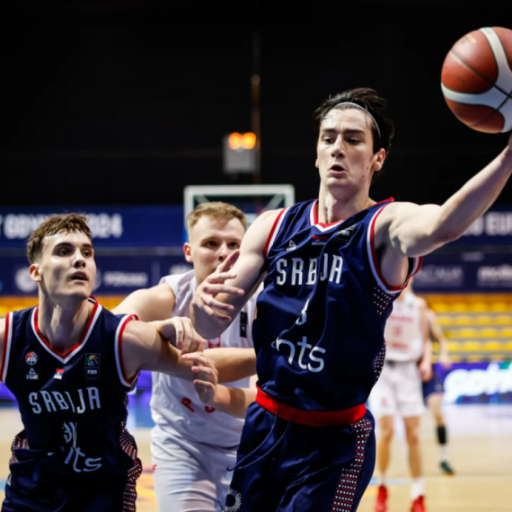 Juniori Srbije deklasirali Poljsku i kao prvi prošli u 1/8 finala Evrobasketa