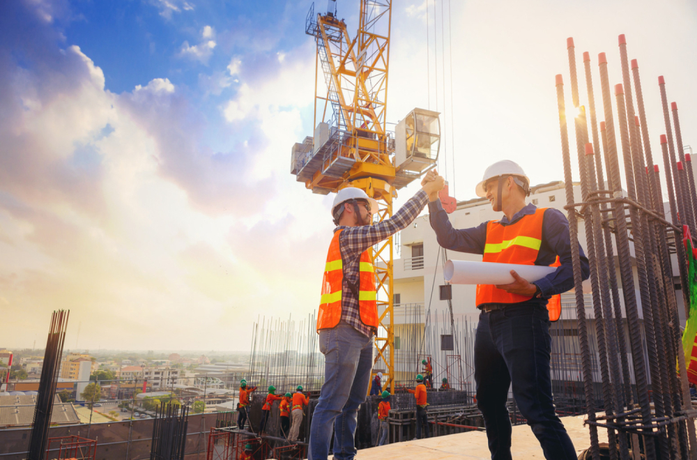 Velika Britanija vapi za građevincima