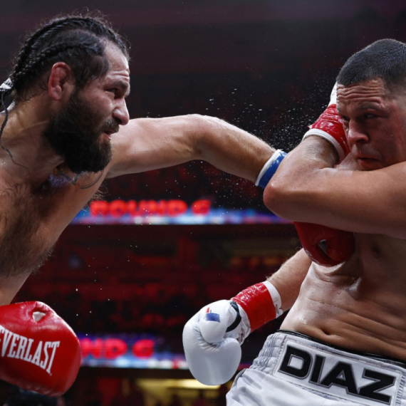 Tužba – bokseru duguje 9 miliona: "Ako platim, žena će me ostaviti"