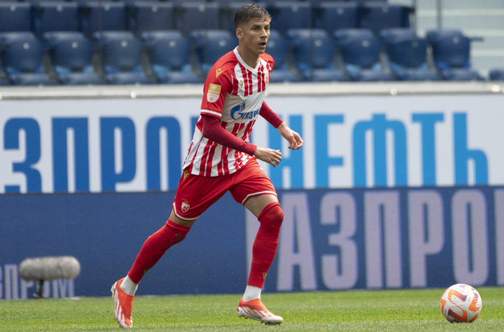 Ilić o ciljevima Zvezde: "Liga šampiona, dupla kruna i da slavimo na kraju"