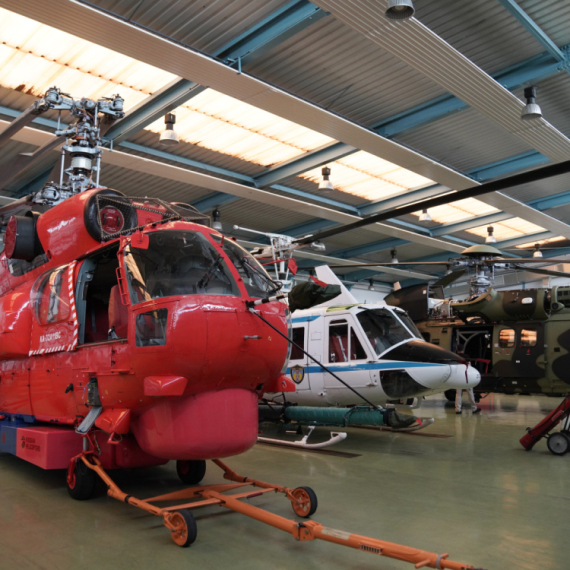 Vatrogasci i piloti iz Srbije u gašenju požara u Severnoj Makedoniji izbacili 30 tona vode