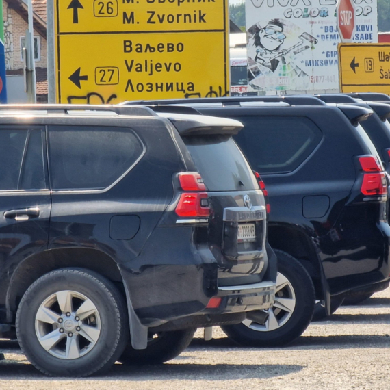 Search for the policeman's killer continues; State of siege in Loznica; "Everything is organized in advance"