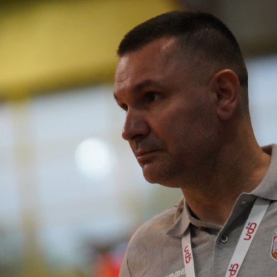 Pljušte ostavke u RSS – otišao i selektor