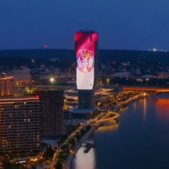 Kula Beograd u bojama zastava Srbije, Nemačke, EU: U čast posete Beogradu kancelara Šolca VIDEO