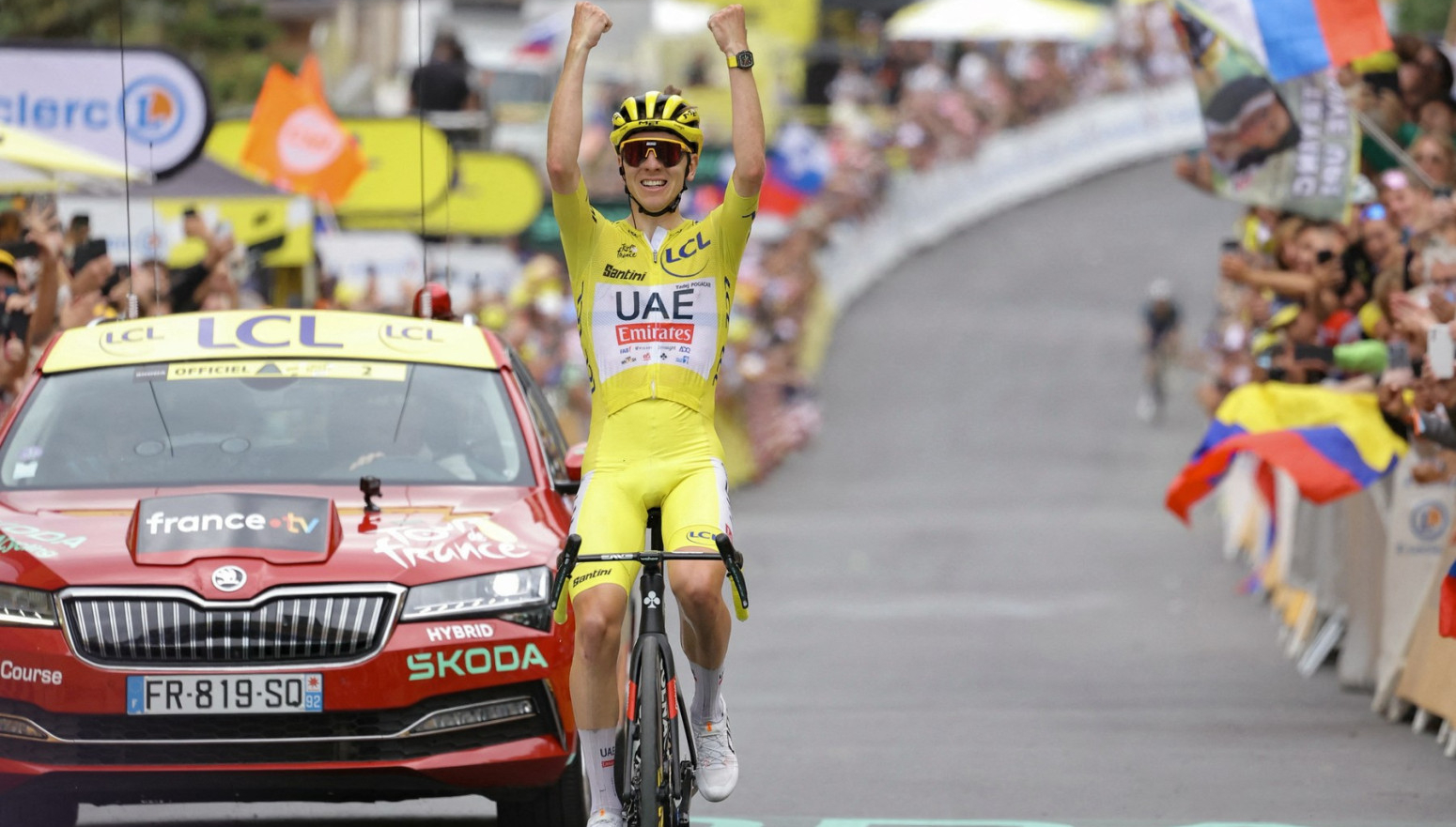 Nezadrživi Pogačar. Slovenac sve bliži trijumfu na Tur d'Fransu VIDEO