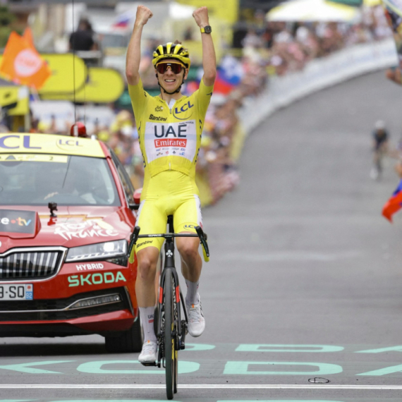 Nezadrživi Pogačar. Slovenac sve bliži trijumfu na Tur d'Fransu VIDEO