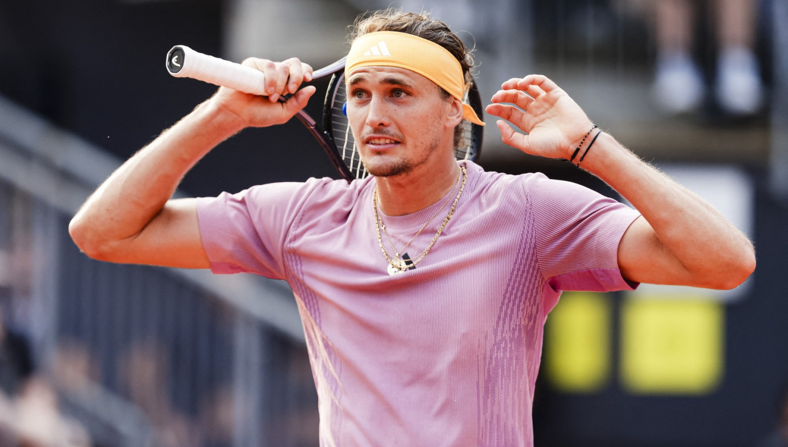 Zverev preko Džanga do polufinala VIDEO