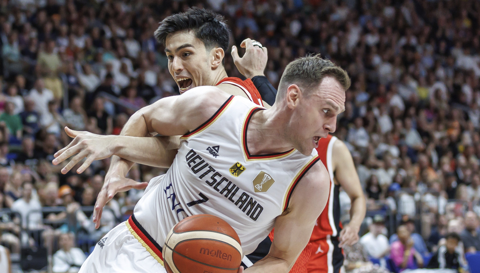 Japan razbijen pre dolaska u Beograd