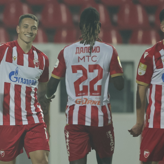 Zvezda lakom "četvorkom" krenula u odbranu titule