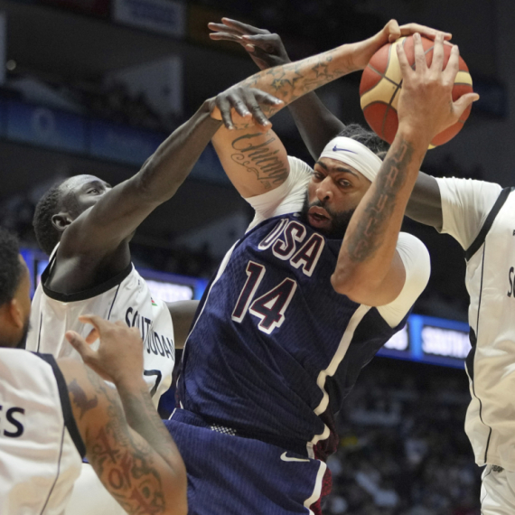 Dejvis ima izgovor za mučenje "Drim tima" sa Južnim Sudanom