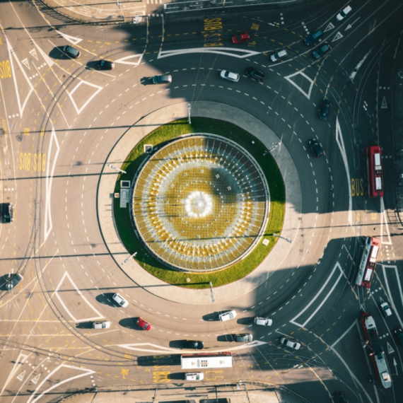 Pravila vožnje u kružnom toku