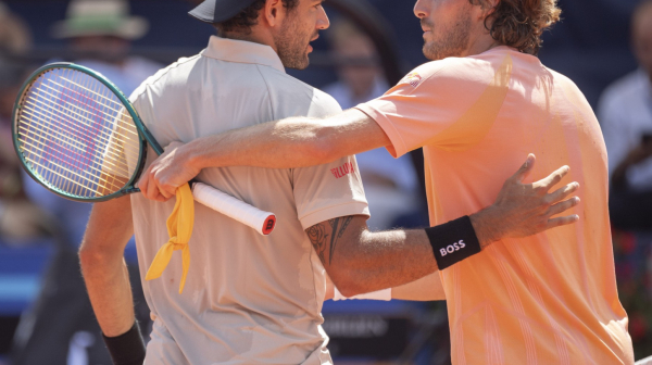 Prekor sebi ili protivniku? Cicipas upotrebio reč "seljak"