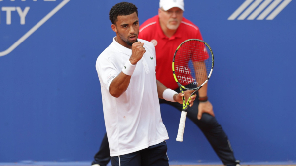 Ništa od slavlja u rodnom gradu, Fis srušio Zvereva!