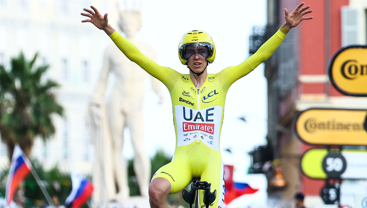 Bizarno: Pogačar ne ide na Olimpijske igre – zbog devojke?