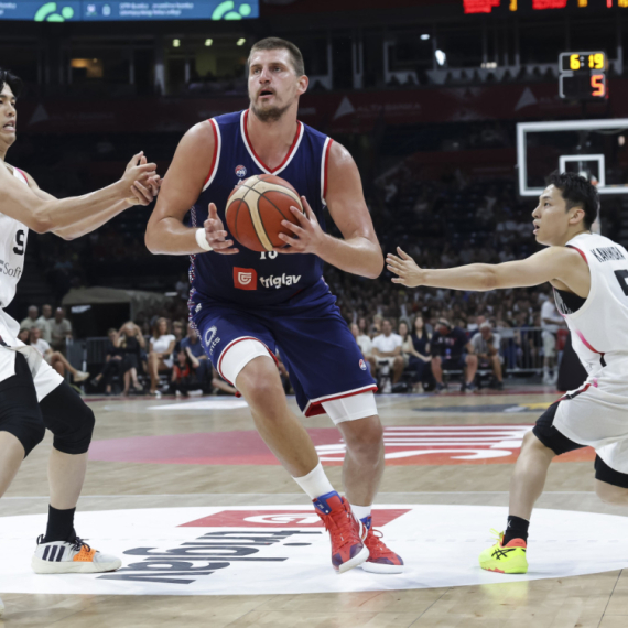 Srbija "stotkom" razbila raspucani Japan – dominirali Jokić i Bogdanović