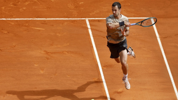 Đere siguran protiv Koprive