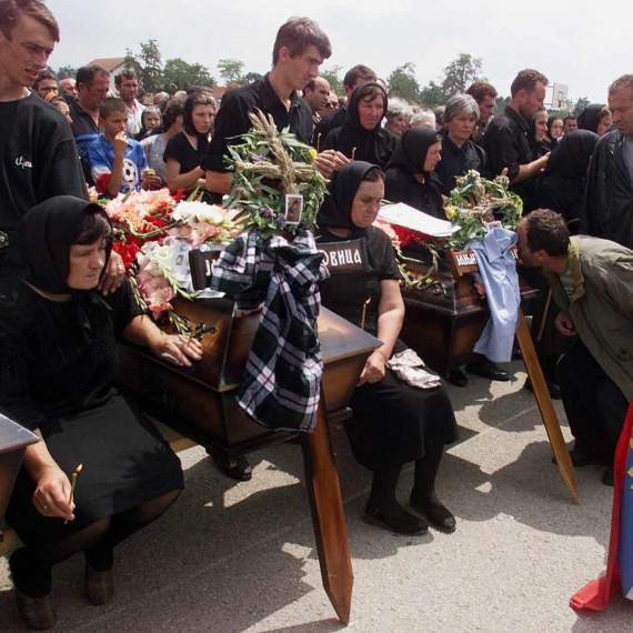 "Zločin u selu Staro Gracko je mrlja na obrazu međunarodne zajednice"