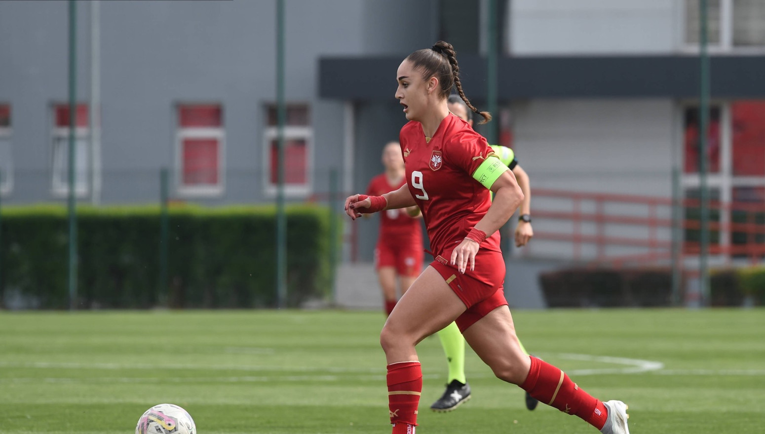 Kristijano, "debeli Ronaldo" i Đoković – uzori Srpkinje o kojoj priča ceo svet VIDEO