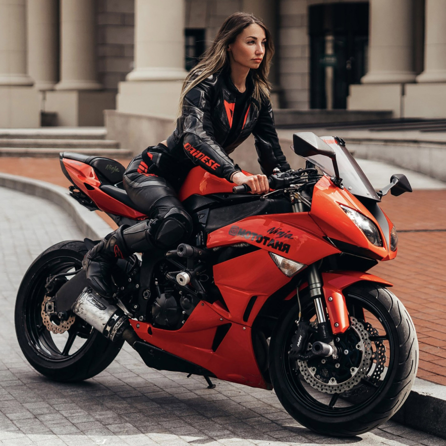 Isplivali novi detalji iz života najlepše ruske bajkerke FOTO/VIDEO