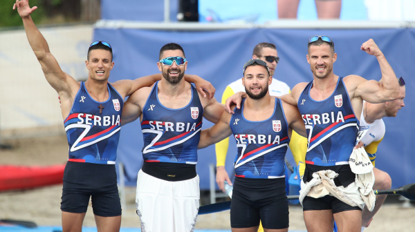 Muški i ženski kajakaški četverac obezbedili vize za Olimpijske igre u Parizu!