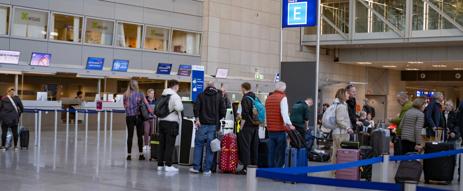 Aerodrom u Frankfurtu obustavio sve letove FOTO