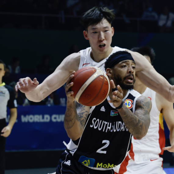 "Bomba" Partizana i zvanično stiže: Karlik Džons potvrdio