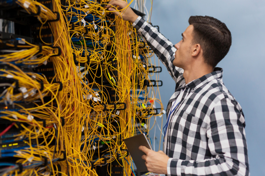 Povodom Dana sistem administratora, ITAcademy vam poklanja do čak 900 evra popusta