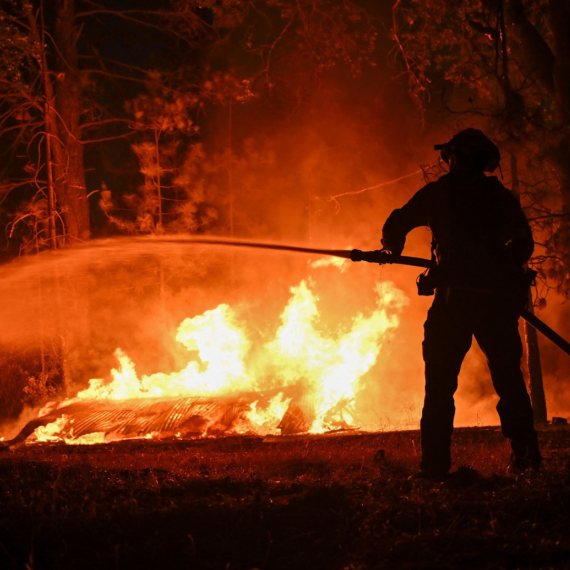 Požar besni iznad Reževića kod Budve