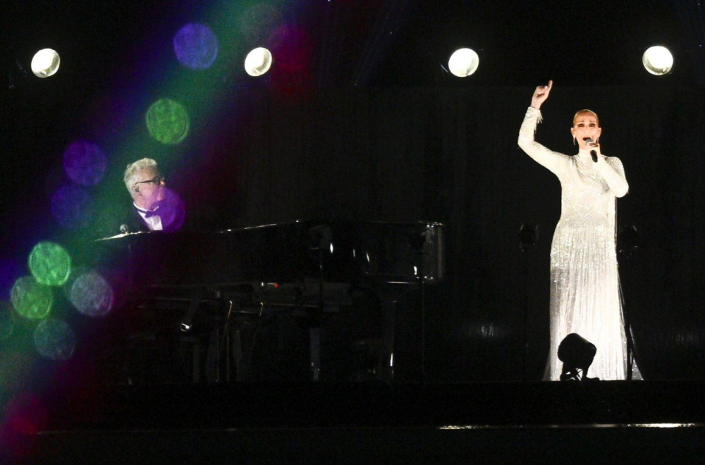 Oglasila se Selin Dion nakon nastupa u Parizu: "Moje srce je uz vas..." FOTO