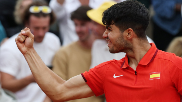 Alkaras opomenut – morao da krije logo svog sponzora