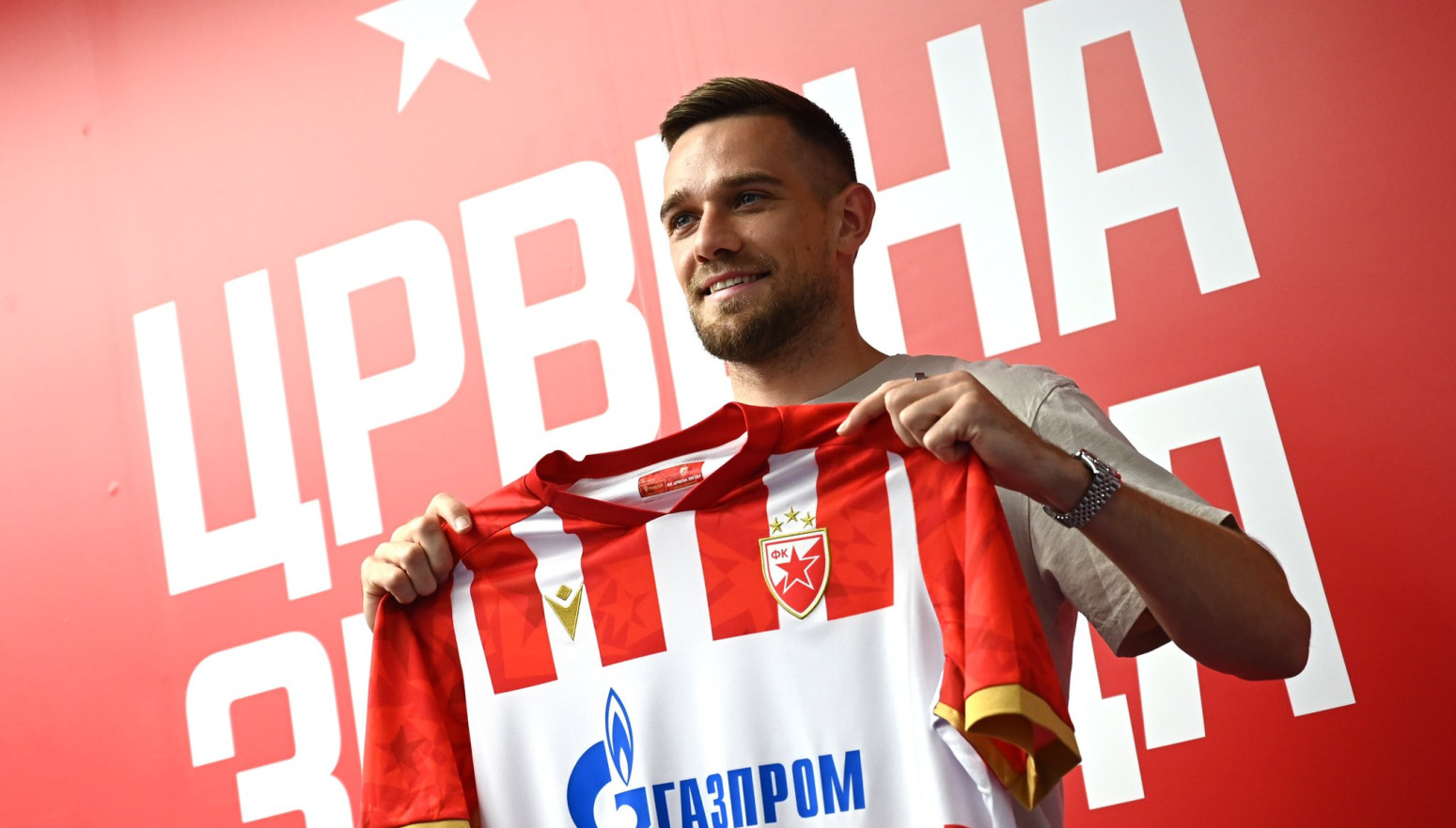 Zvezda predstavila novo pojačanje – stigao igrač koji je namučio Srbiju na EURO