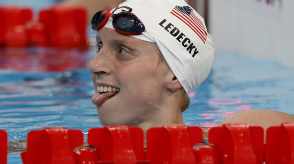 Dominacija Ledeki – šesto zlato na SP