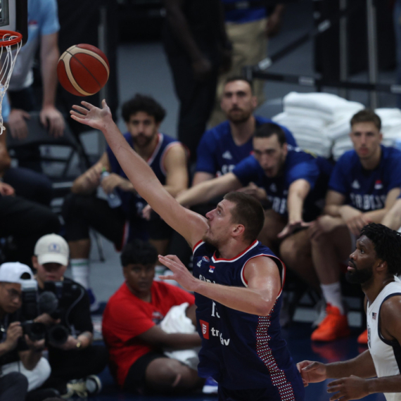 Šek: "Embid više nije vrhunski centar, Jokić je daleko ispred njega" VIDEO