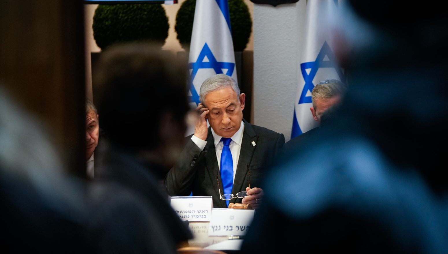 Šta objavi Tramp? "Mračni k***in sin"