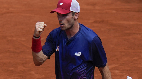 Pol bolji od Mutea, Muzeti srušio Frica