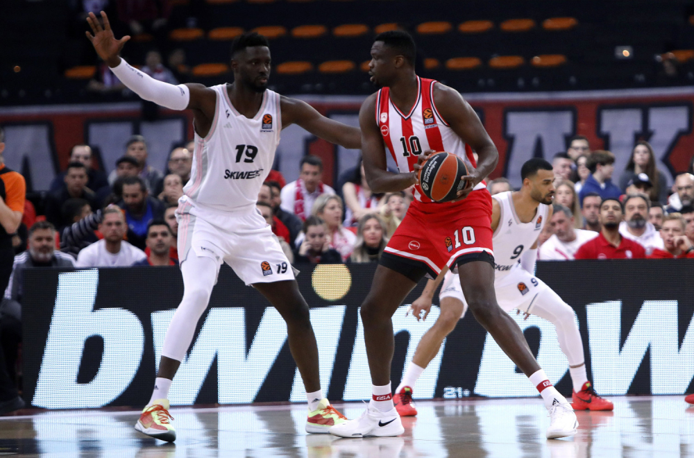 "Senegalski toranj" zvanično u Barsi