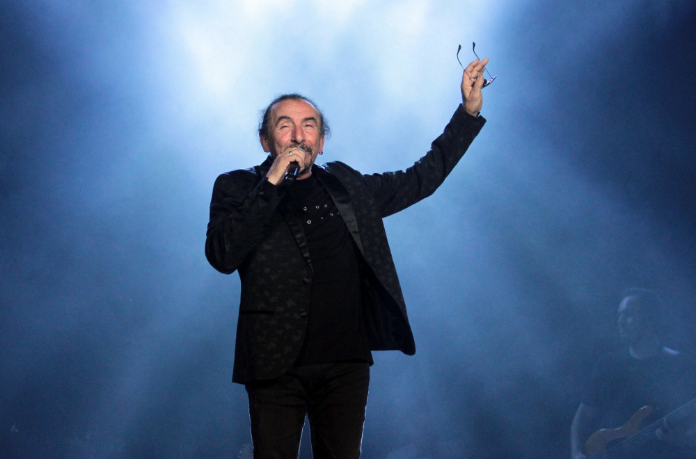 Bebek se prisetio trenutaka sa Halidom: "Imali smo samo jednu zajedničku pesmu, a pevali smo je 40 godina"