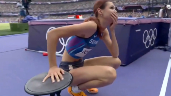 Suze koje su dirnule Srbiju: Angelina se potpuno slomila nakon plasmana u finale VIDEO