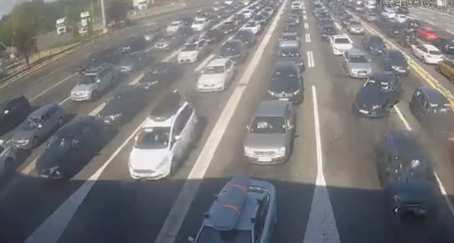 Ogromene kolone, spremite se na čekanje FOTO