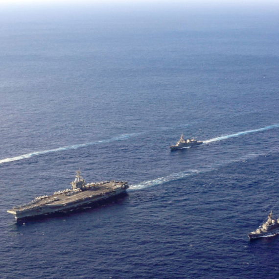 Sever Evrope na ivici rata? Ruske podmornice krenule na američki nosač aviona